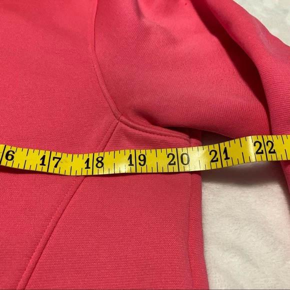 Under Armour Storm Breast Cancer Awareness Hoodie - Picture 4 of 13